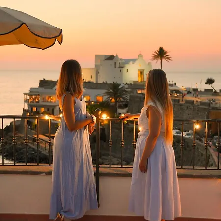 Nettuno Hotel 4*