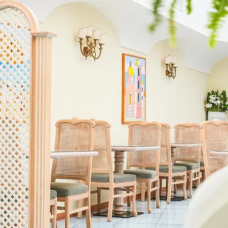 Nettuno Hotel 4*