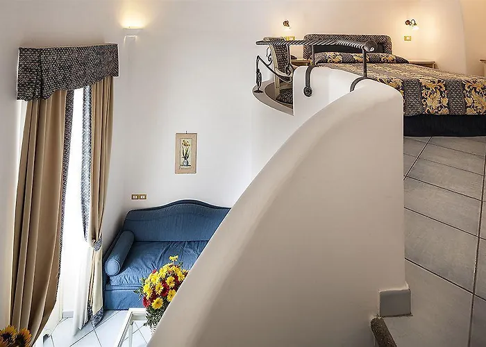 Nettuno Hotel 4*