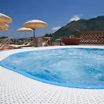 Nettuno Отель 4*