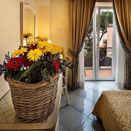 Nettuno Hotel 4*