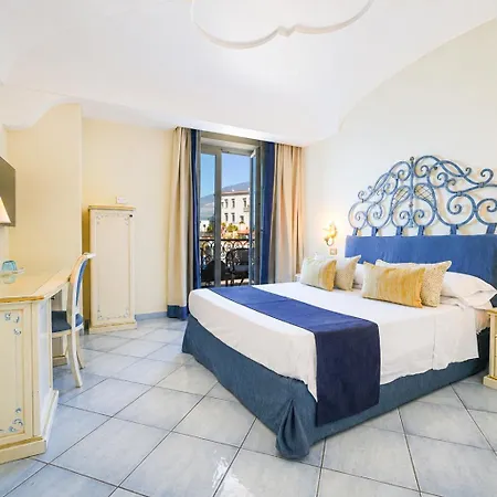 Nettuno 4*