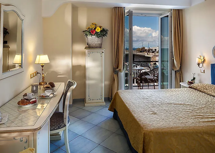 Nettuno Hotel 4*