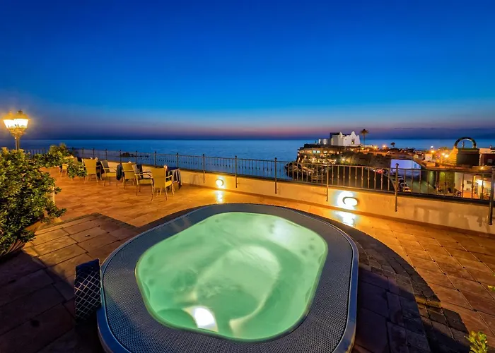 Nettuno Forio (Isola d'Ischia)