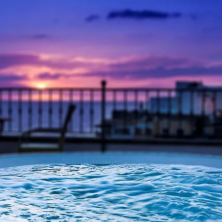 ネットゥーノ ホテル