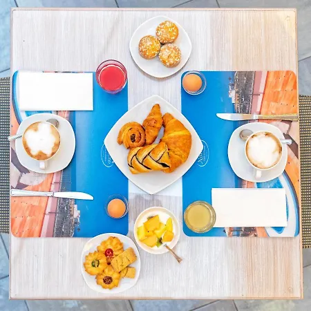 ホテル ネットゥーノ Forio di Ischia